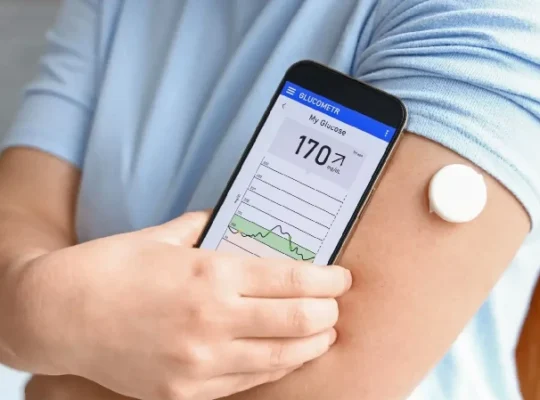 measure blood glucose using smartphone